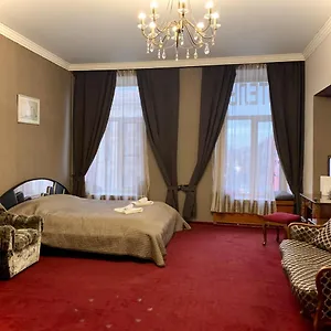 מלון Mini-Hotel Nevskiy 72